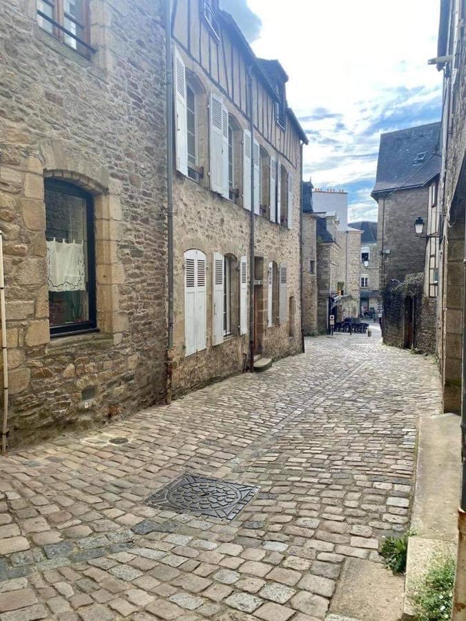 Bienvenue A Indra Apartment Vannes Bagian luar foto